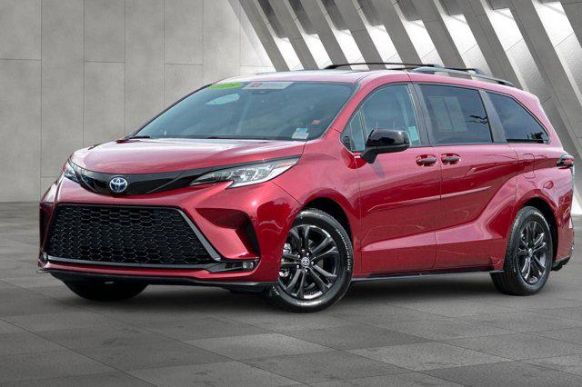 2025 Toyota Sienna XSE
