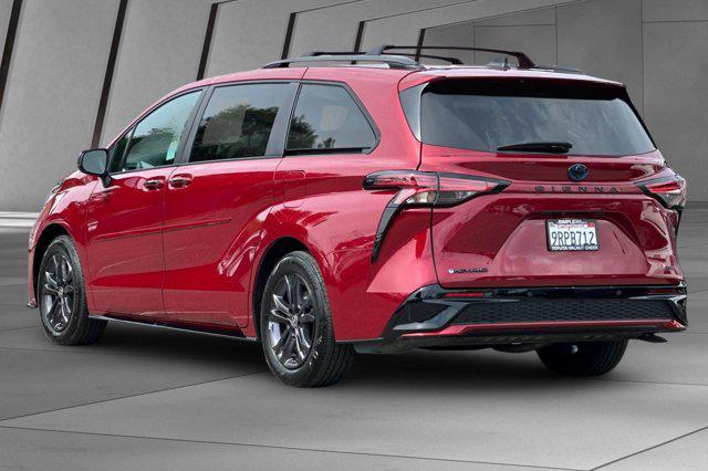 2025 Toyota Sienna XSE
