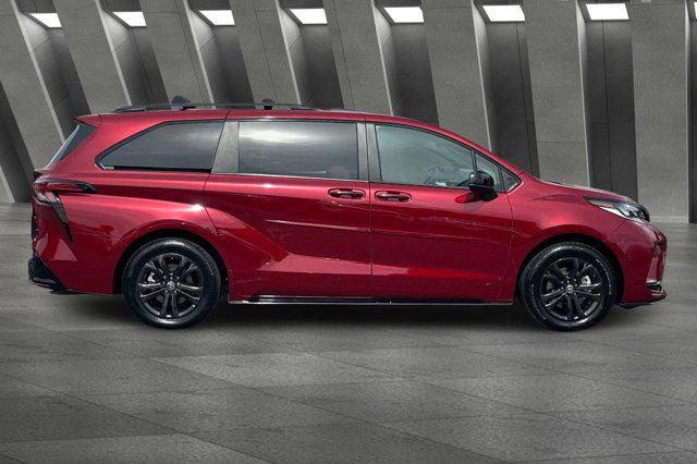 2025 Toyota Sienna XSE