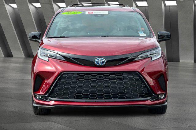2025 Toyota Sienna XSE