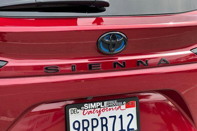 2025 Toyota Sienna XSE