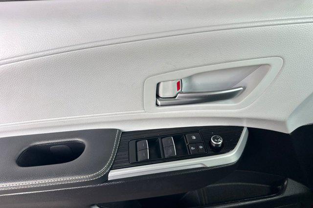 2025 Toyota Sienna XSE