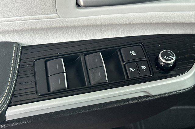 2025 Toyota Sienna XSE