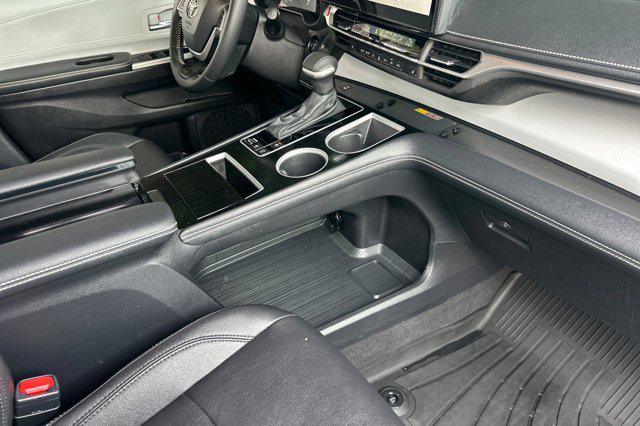 2025 Toyota Sienna XSE