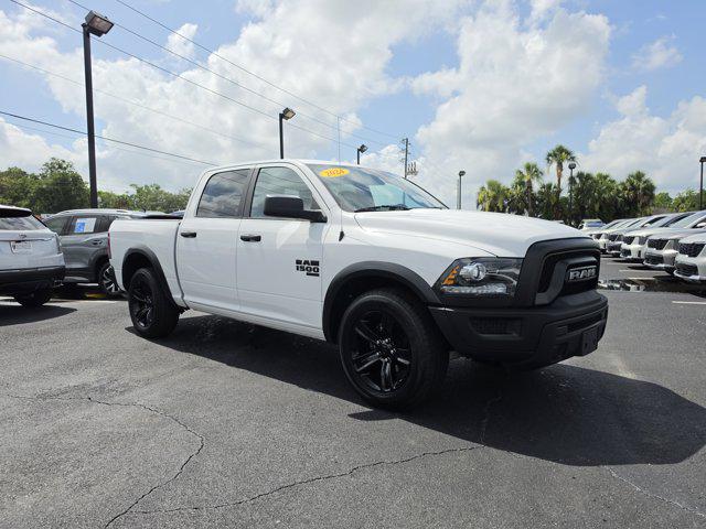 2024 Ram 1500 Classic Warlock Crew Cab 4x2 5'7" Box