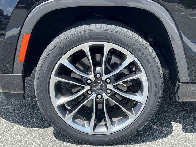 2022 Jeep Wagoneer Series III 4x4