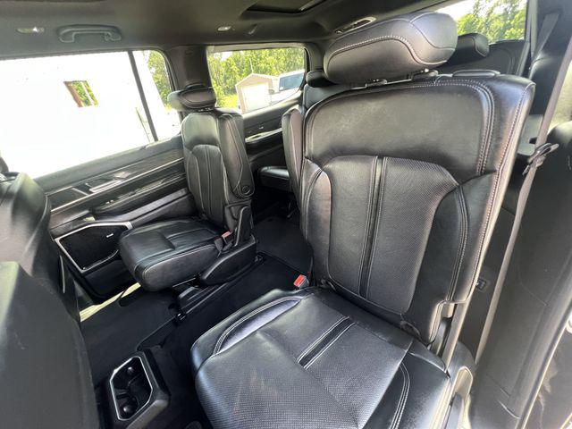 2022 Jeep Wagoneer Series III 4x4