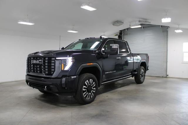 2024 GMC Sierra 2500HD 4WD Crew Cab Standard Bed Denali Ultimate
