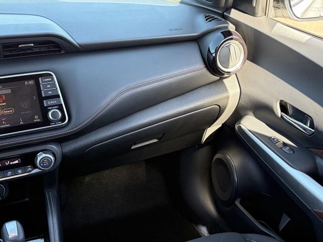 2019 Nissan Kicks SR