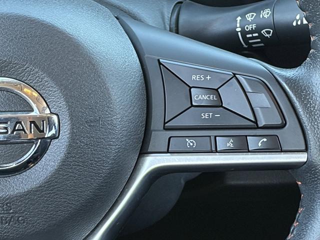 2019 Nissan Kicks SR