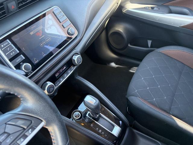 2019 Nissan Kicks SR