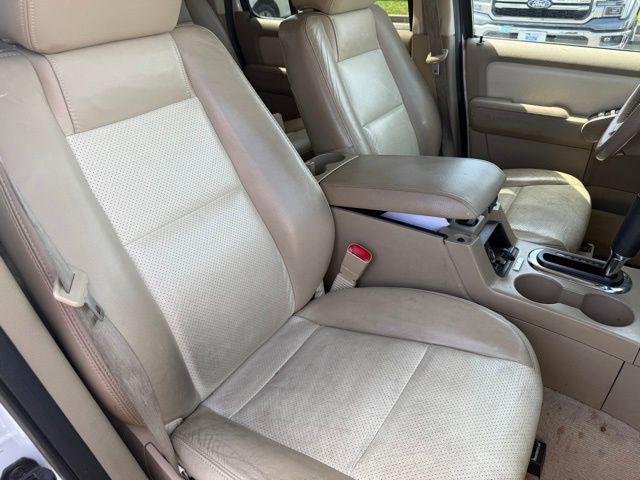 2010 Ford Explorer Limited