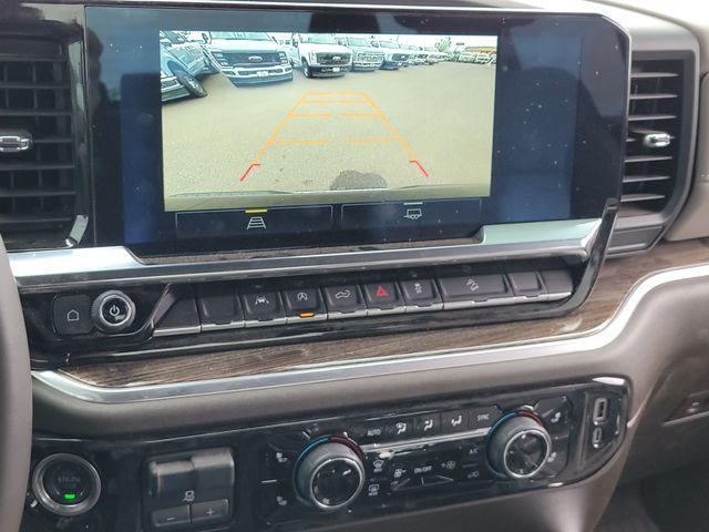 2025 Chevrolet Silverado 1500 4WD Crew Cab Standard Bed LT