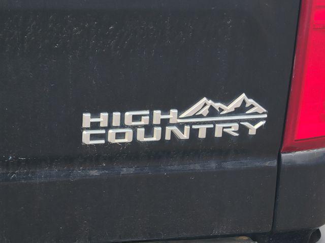 2020 Chevrolet Silverado 1500 4WD Crew Cab Short Bed High Country