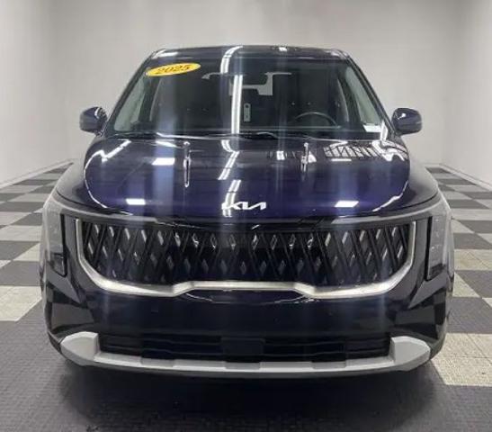2025 Kia Carnival MPV LXS
