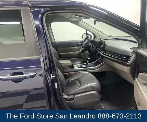 2025 Kia Carnival MPV LXS