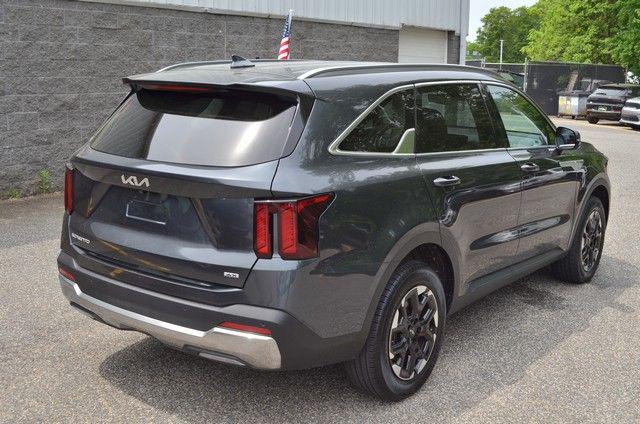 2024 Kia Sorento S