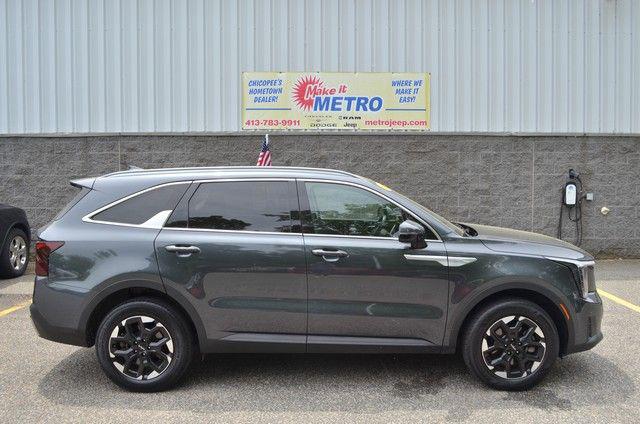2024 Kia Sorento S