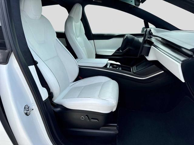 2022 Tesla Model X Plaid Tri Motor All-Wheel Drive