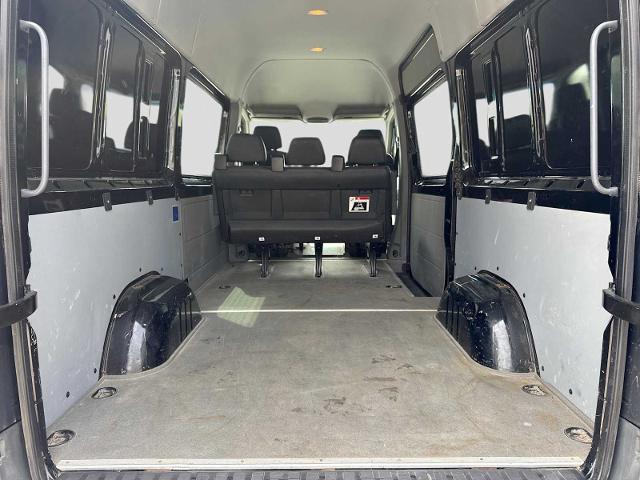 2017 Mercedes-Benz Sprinter 2500 144 WB Standard Roof Crew