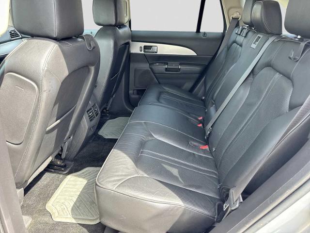2013 Lincoln MKX Base