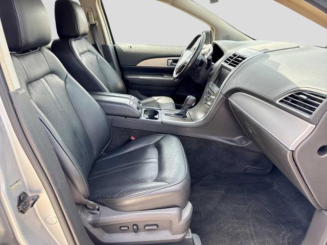 2013 Lincoln MKX Base