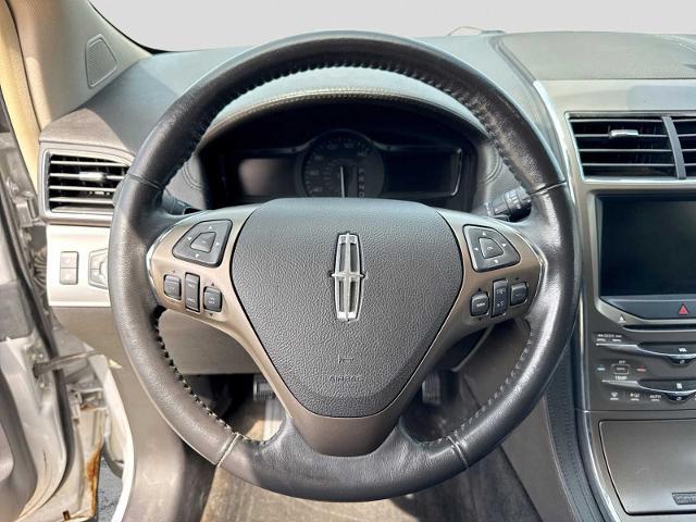 2013 Lincoln MKX Base