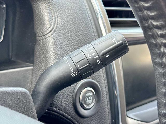 2013 Lincoln MKX Base
