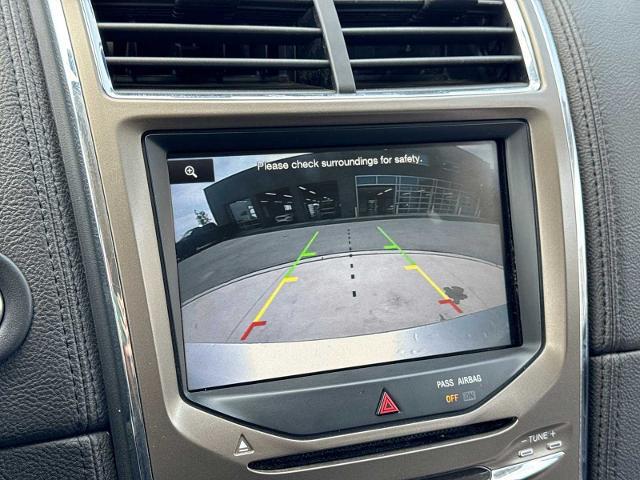 2013 Lincoln MKX Base