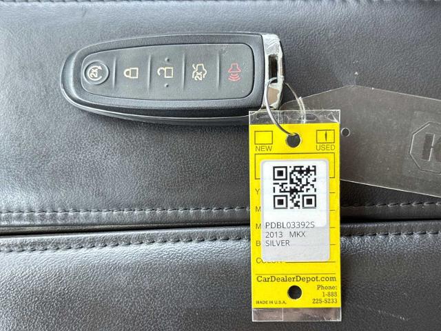 2013 Lincoln MKX Base