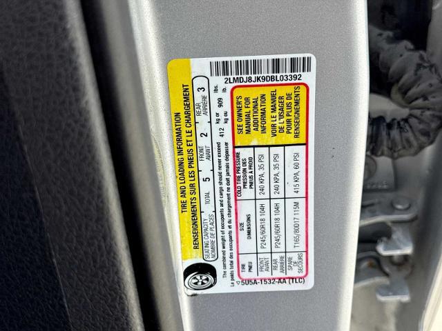 2013 Lincoln MKX Base