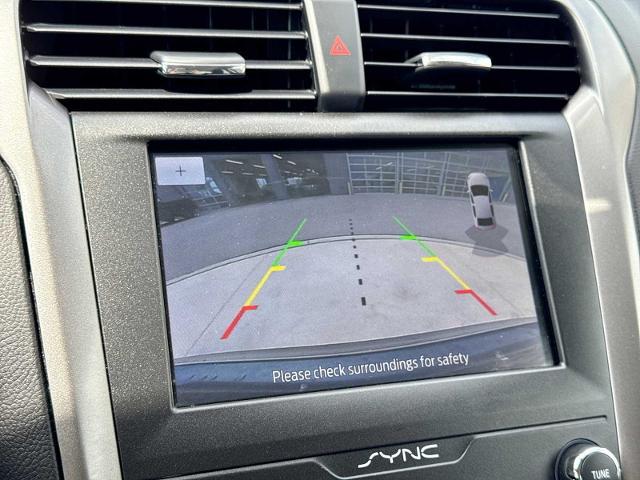 2020 Ford Fusion SE