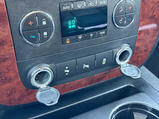 2012 Chevrolet Suburban LT