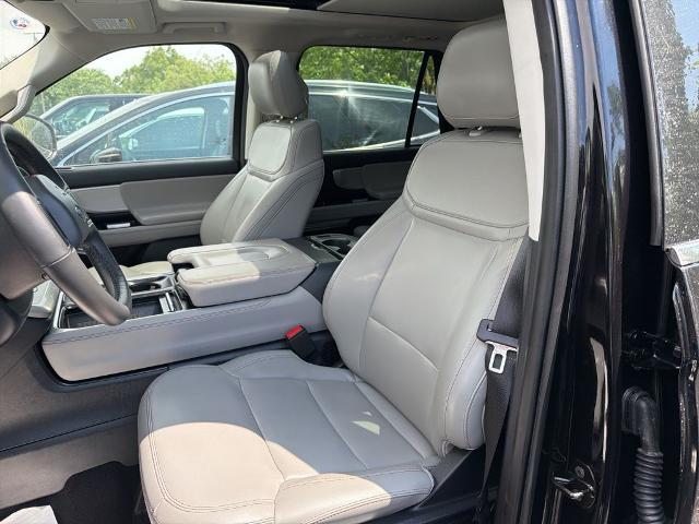 2025 Ford Expedition Active MAX