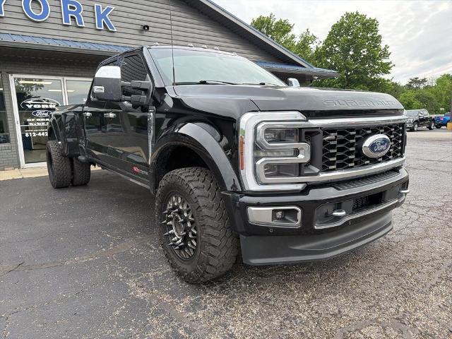 2024 Ford F-450 Limited