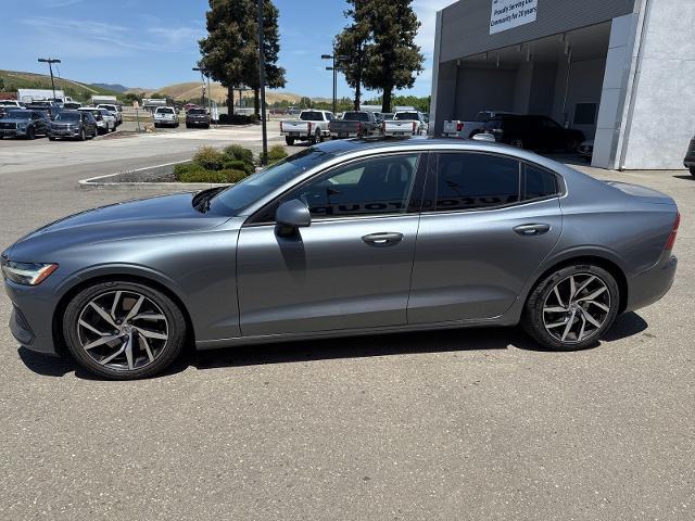 2019 Volvo S60 T6 Momentum
