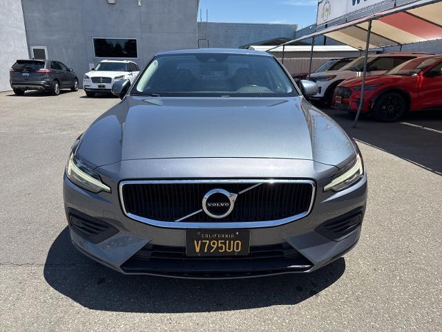 2019 Volvo S60 T6 Momentum