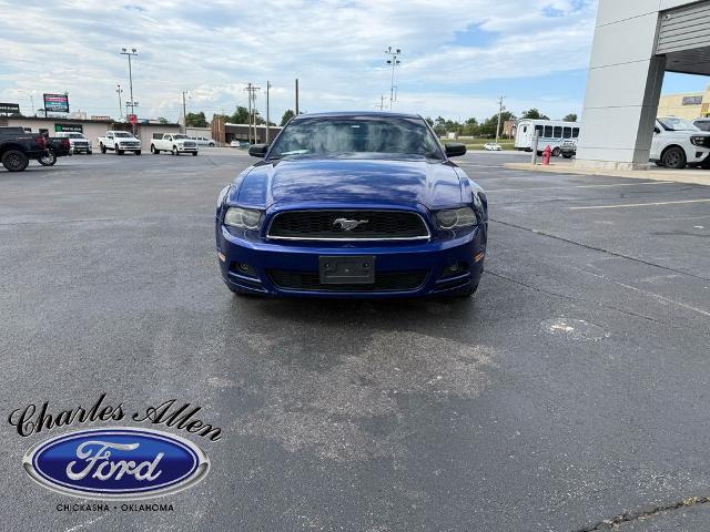 2013 Ford Mustang V6