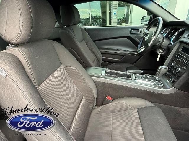 2013 Ford Mustang V6