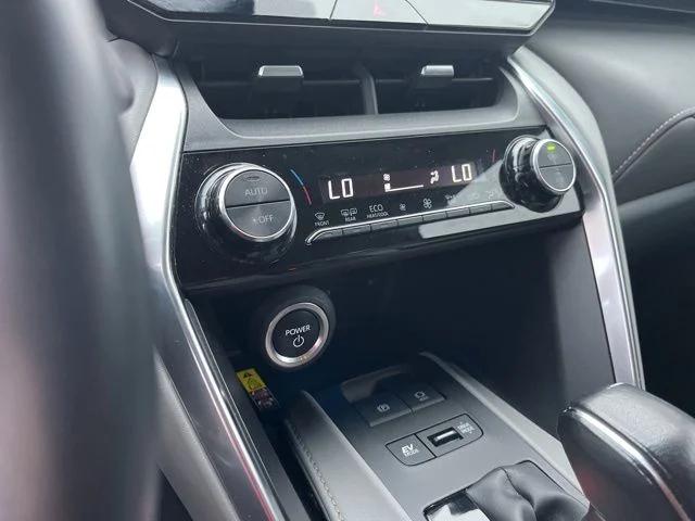 2023 Toyota Venza LE
