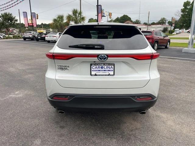 2023 Toyota Venza LE