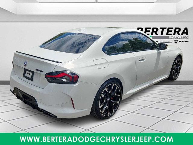 2025 BMW M240 i xDrive
