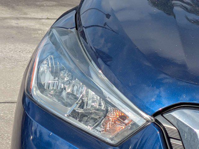 2020 Nissan Kicks SV Xtronic CVT