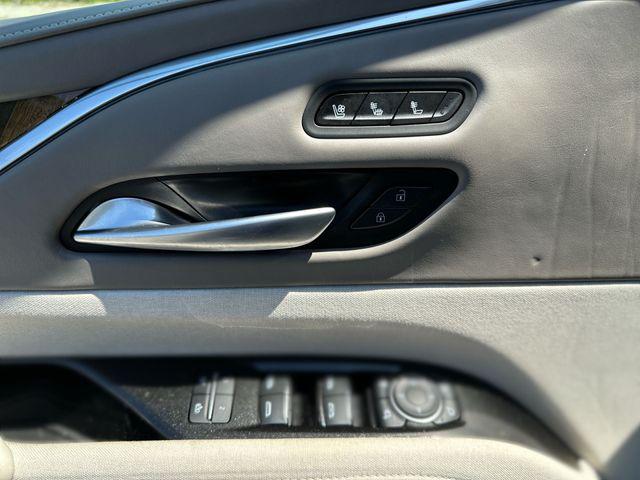 2023 Cadillac Escalade ESV 4WD Sport Platinum