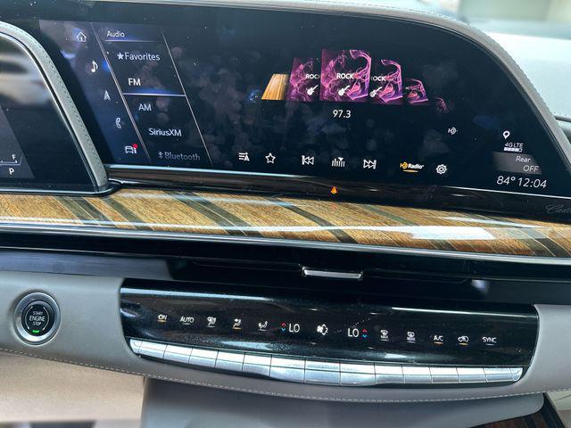 2023 Cadillac Escalade ESV 4WD Sport Platinum