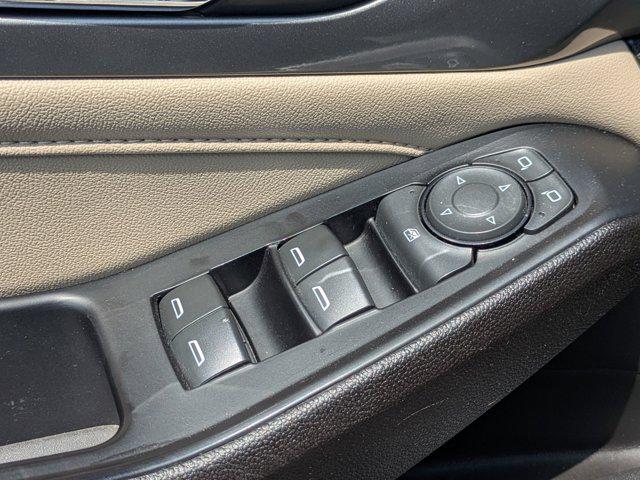 2023 Chevrolet Traverse FWD LS