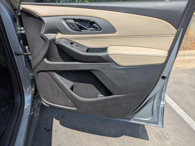2023 Chevrolet Traverse FWD LS