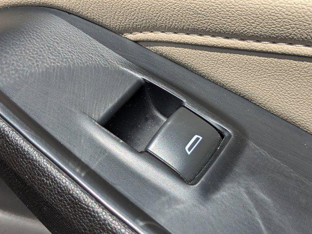 2023 Chevrolet Traverse FWD LS