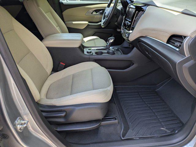 2023 Chevrolet Traverse FWD LS