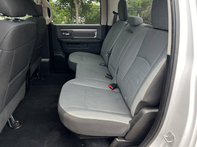 2023 Ram 1500 Classic SLT Crew Cab 4x2 5'7" Box